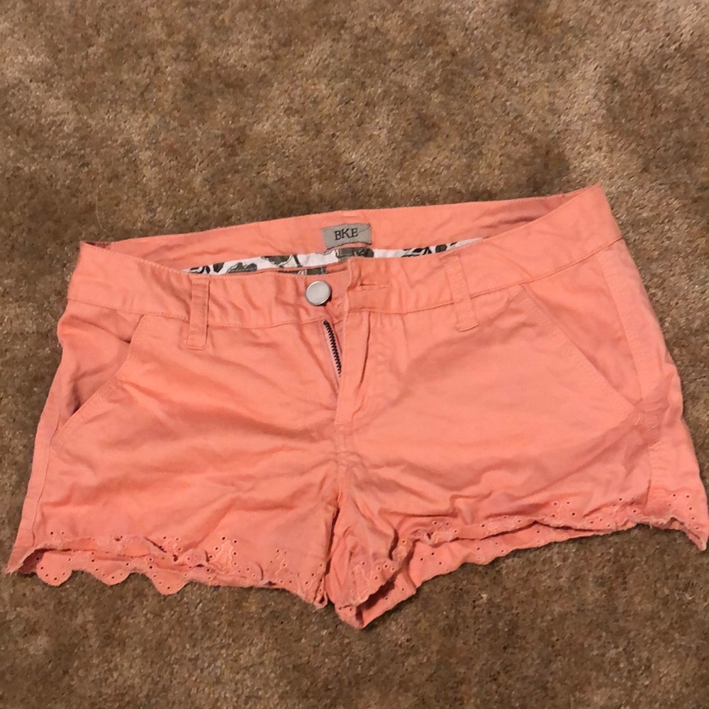 BKE Coral shorts